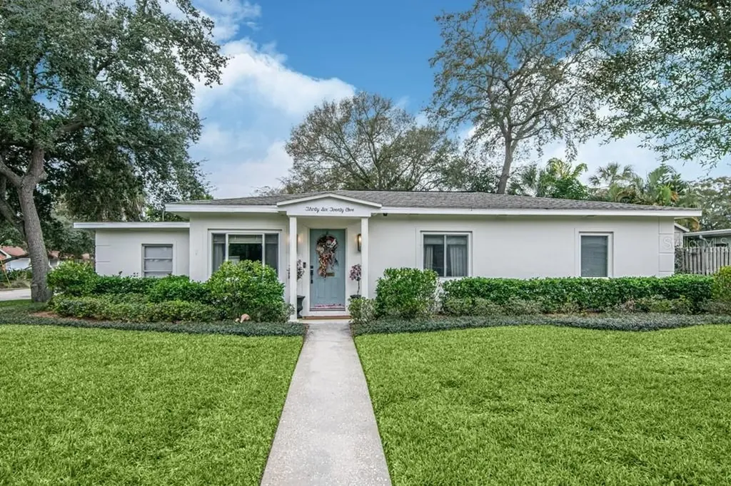 3625 S Gardenia Avenue Tampa FL 33629