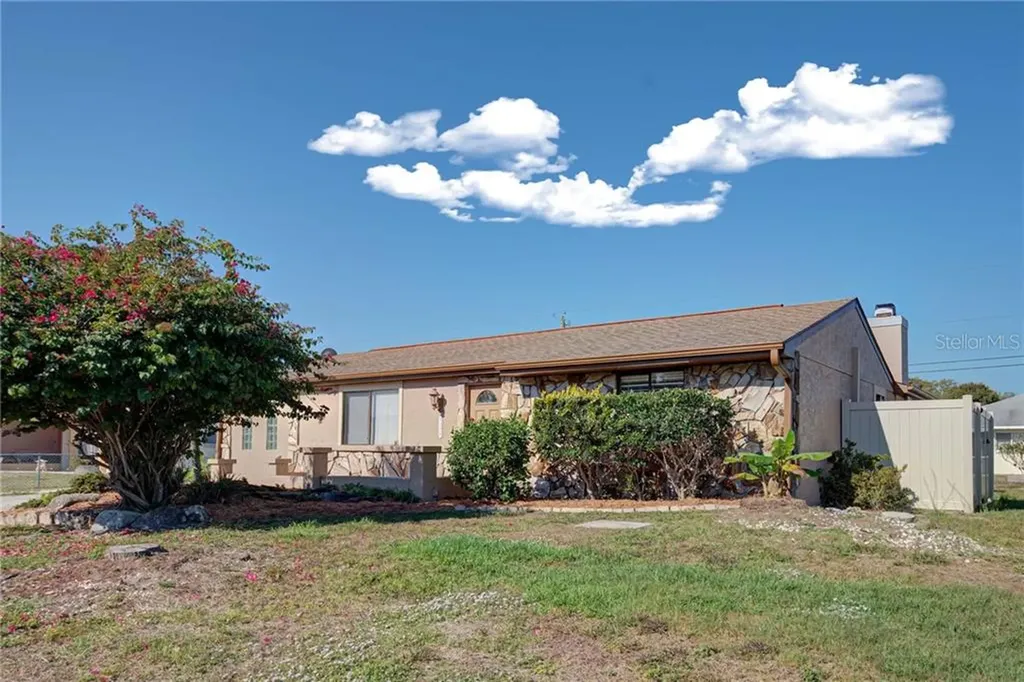 5314 Drew Road Venice FL 34293