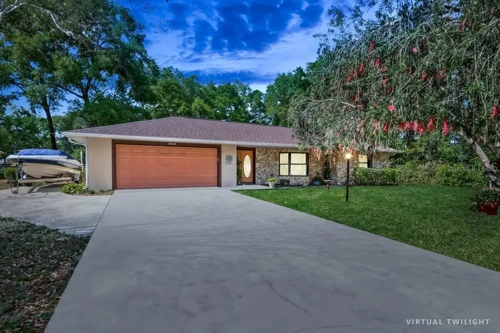 25615 Troon Avenue Sorrento FL 32776