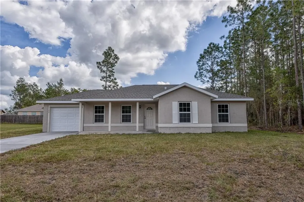 7 Locust Loop Circle Ocala FL 34472
