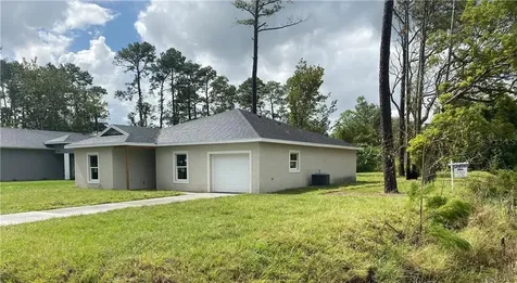 1692 5th Avenue Deland FL 32724