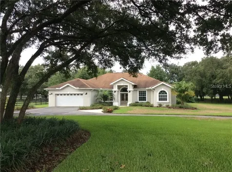 21150 SE 42nd Street Morriston FL 32668