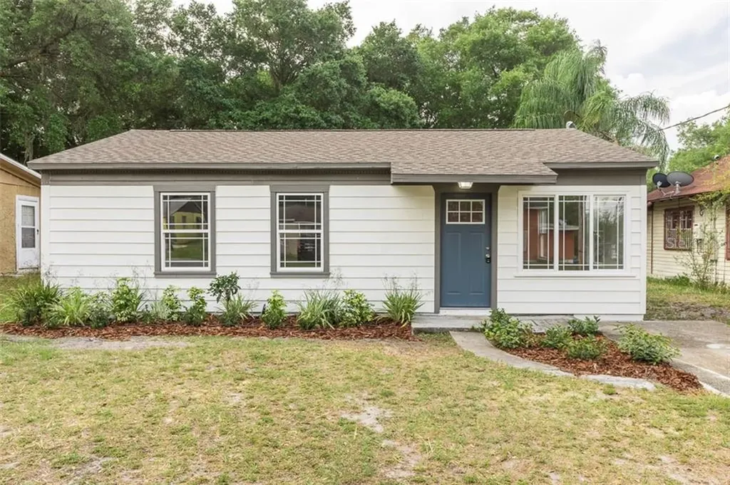 410 Bassedena Circle S Lakeland FL 33805