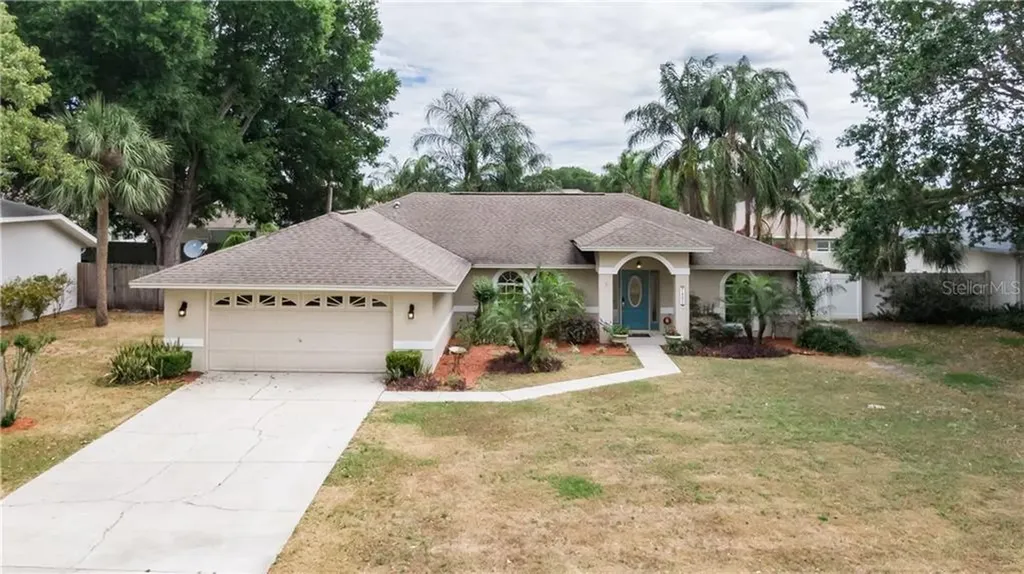 7403 Floral Circle E Lakeland FL 33810