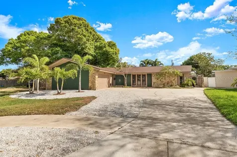 6469 31st Terrace Court N St Petersburg FL 33710