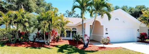 8665 Glen Lakes Boulevard N St Petersburg FL 33702