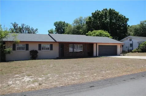 1106 W Lake Buckeye Drive Winter Haven FL 33881