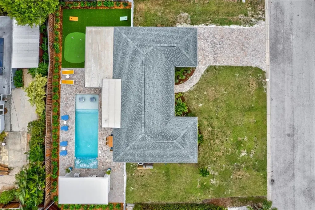 2473 Davis Boulevard Sarasota FL 34237
