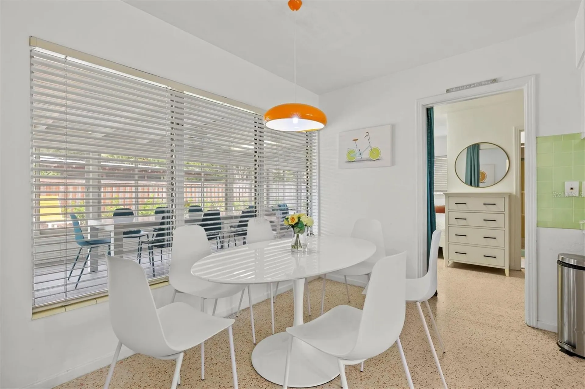 2473 Davis Boulevard Sarasota FL 34237