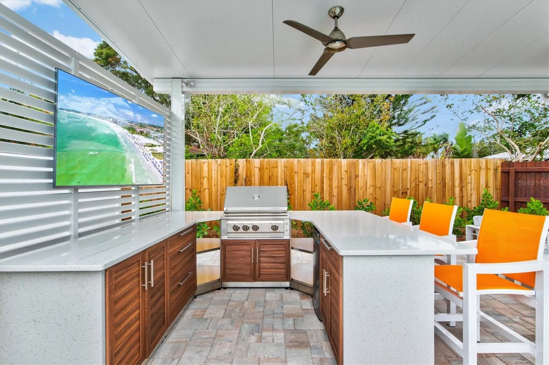 2473 Davis Boulevard Sarasota FL 34237