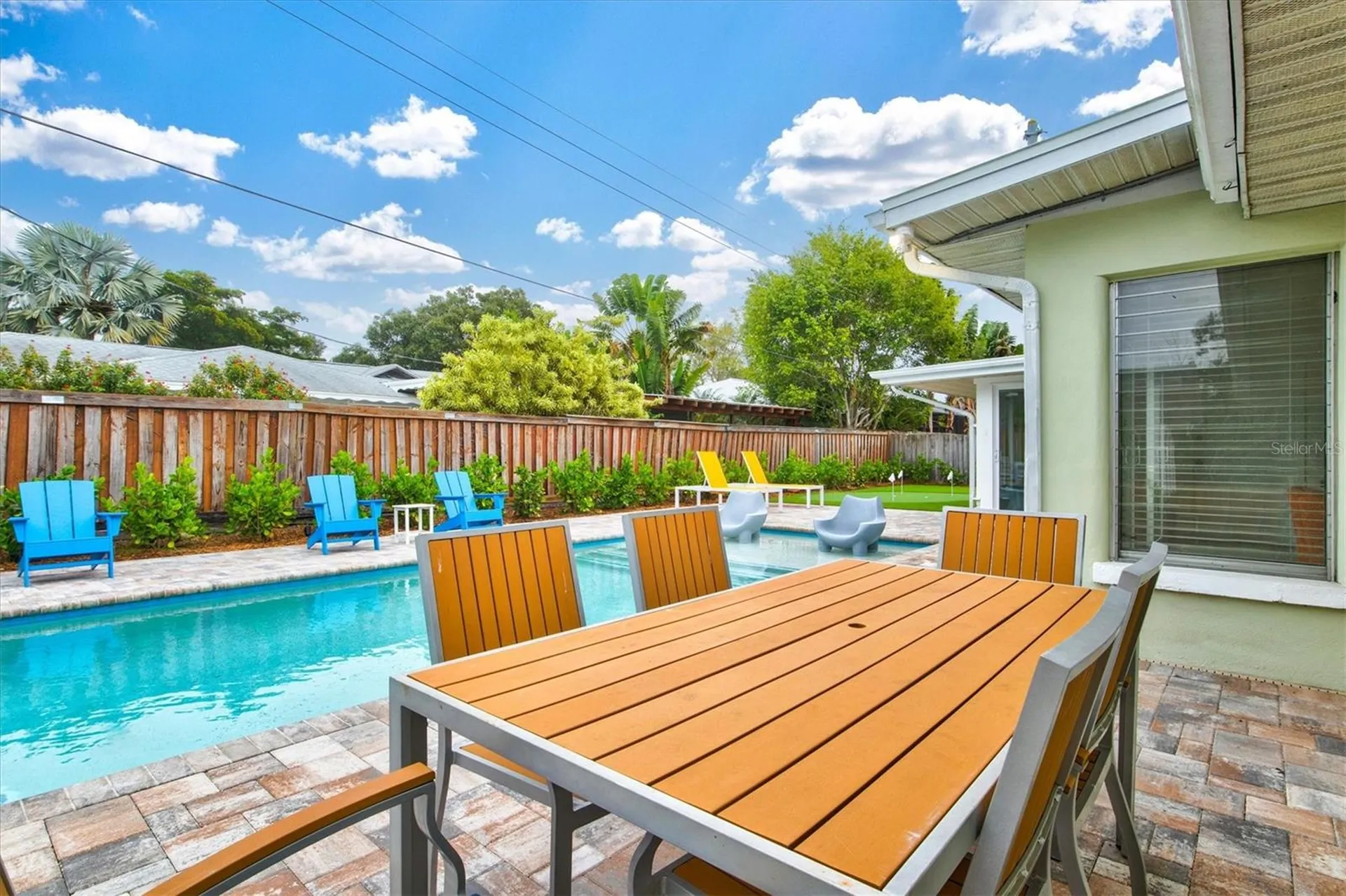 2473 Davis Boulevard Sarasota FL 34237