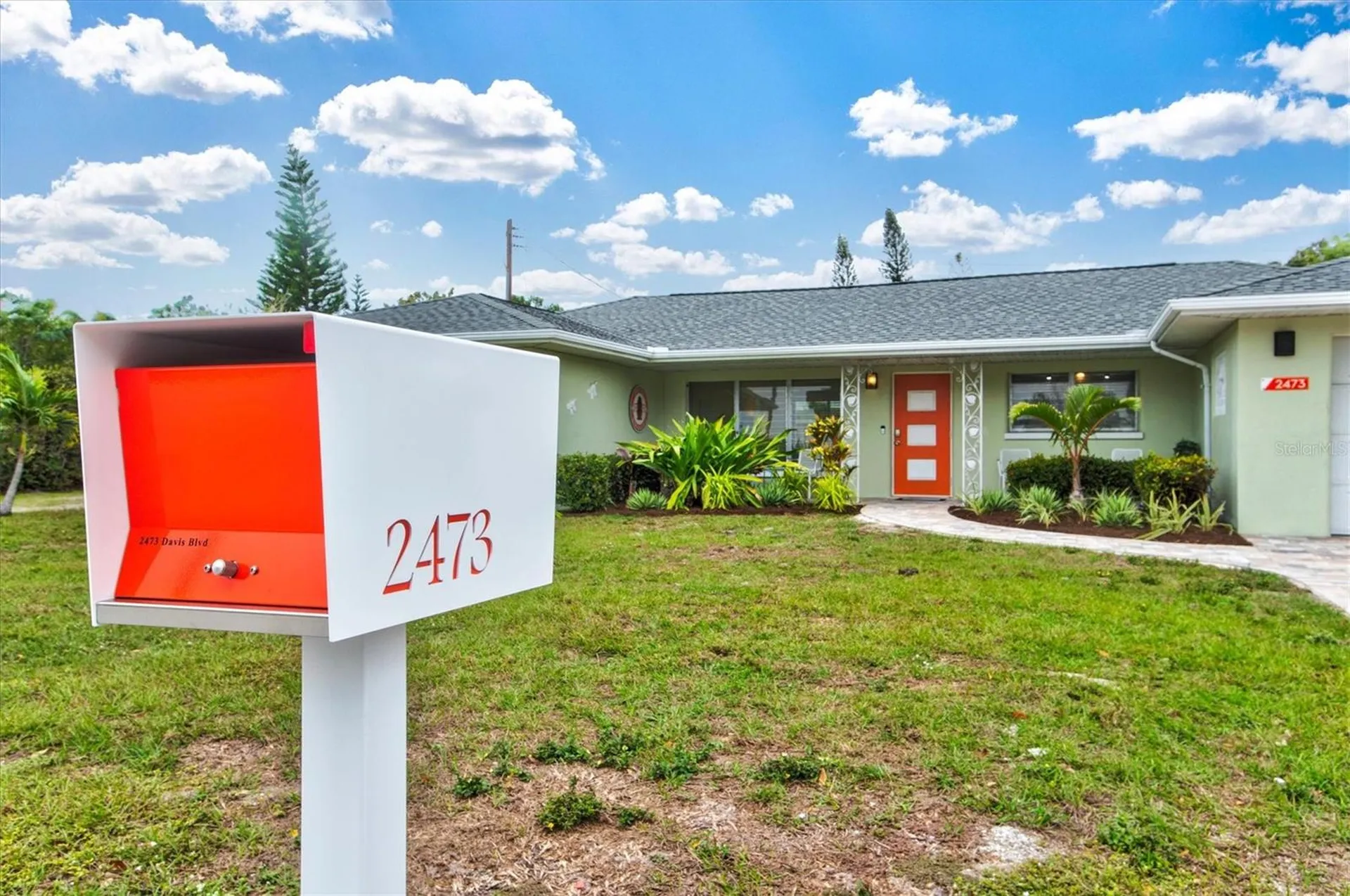 2473 Davis Boulevard Sarasota FL 34237