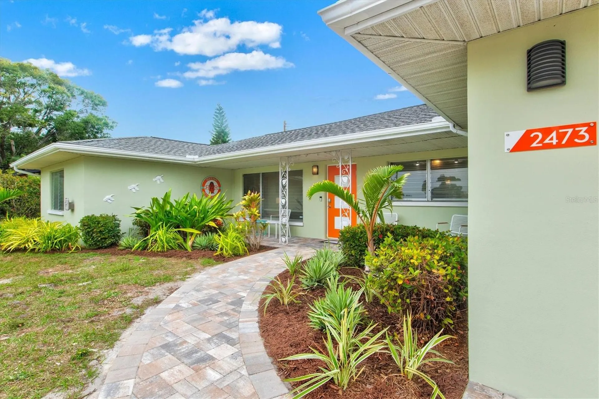 2473 Davis Boulevard Sarasota FL 34237