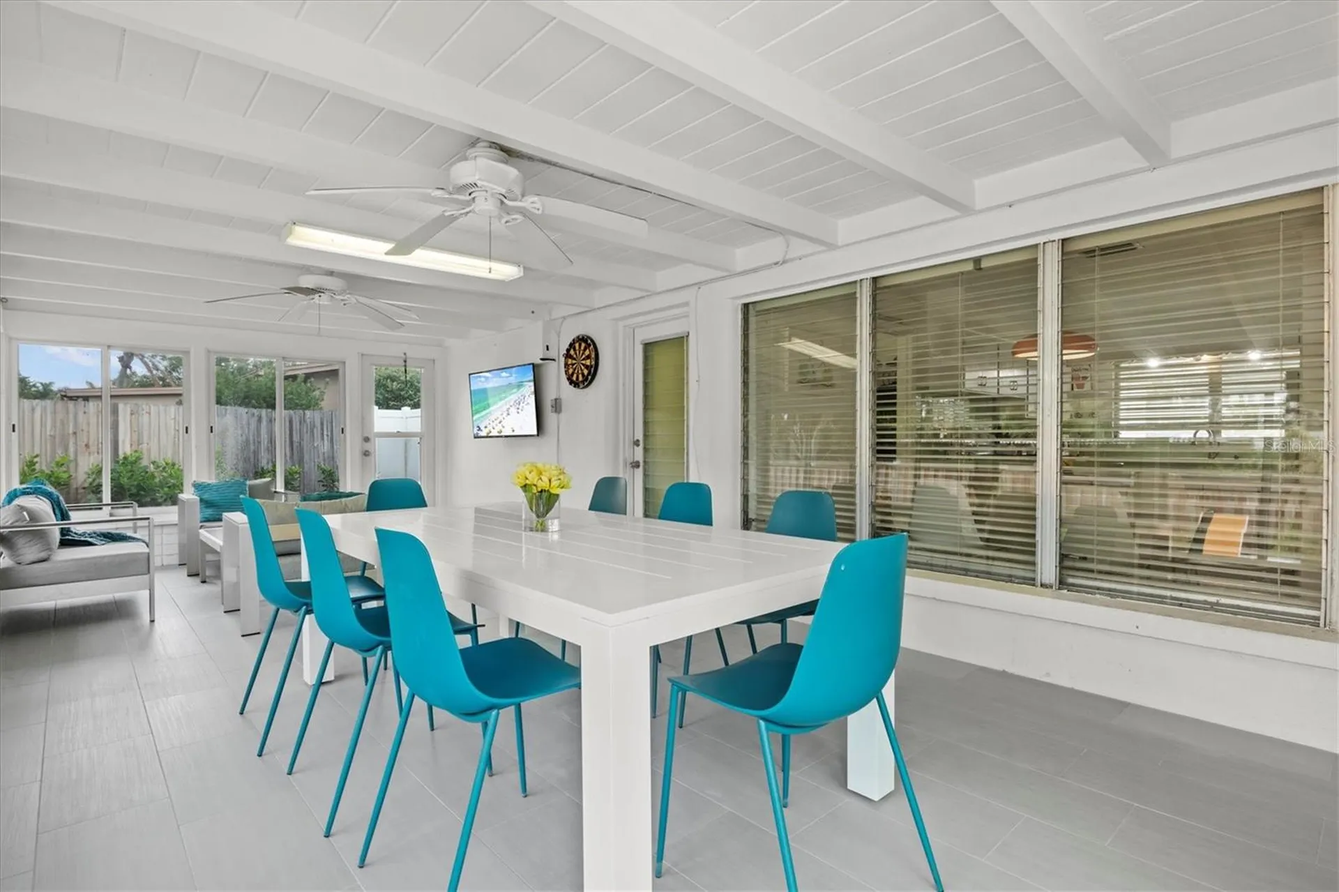 2473 Davis Boulevard Sarasota FL 34237