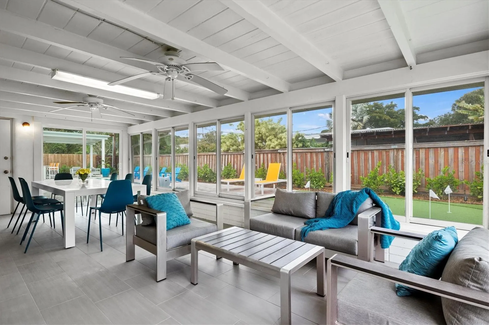 2473 Davis Boulevard Sarasota FL 34237