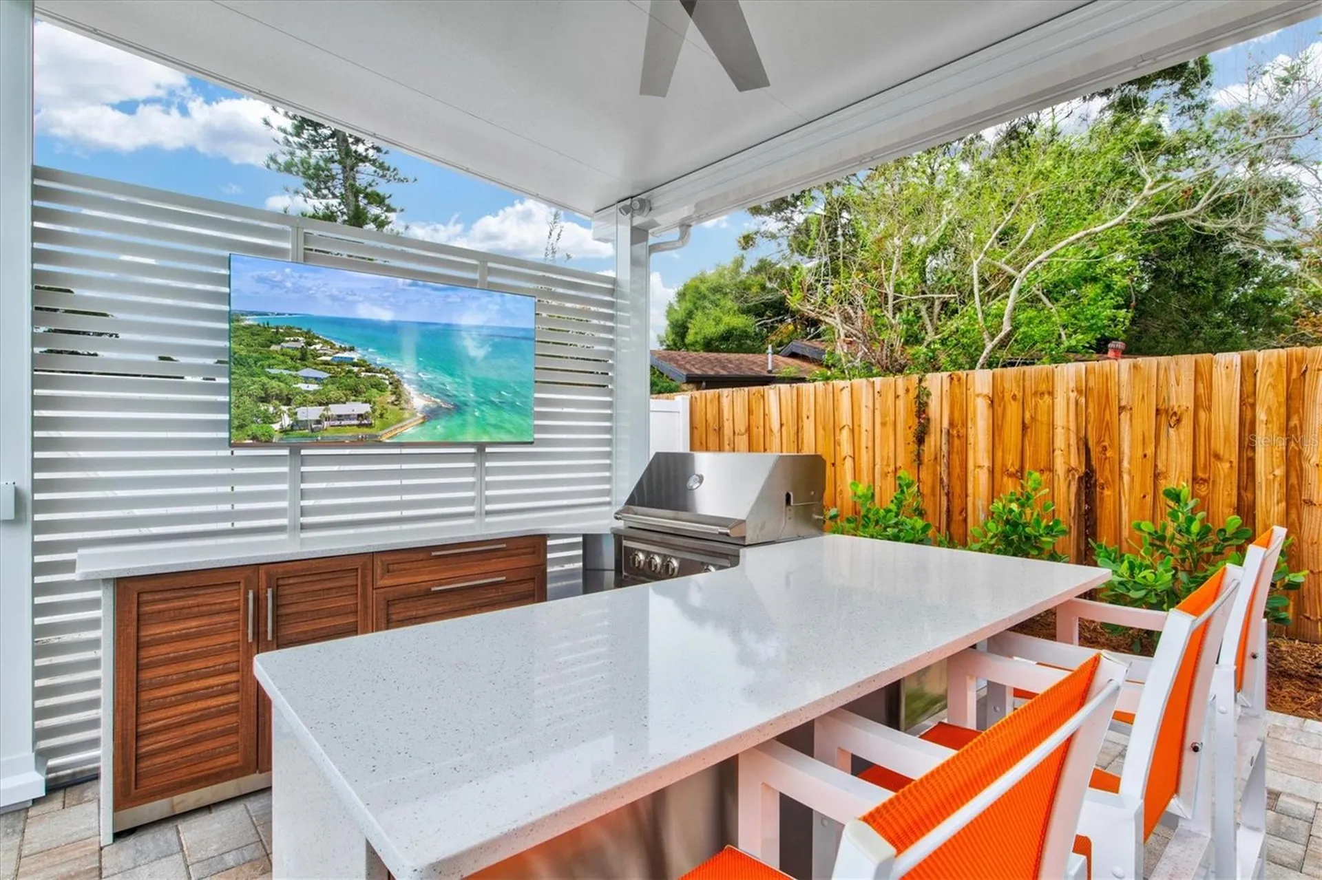 2473 Davis Boulevard Sarasota FL 34237