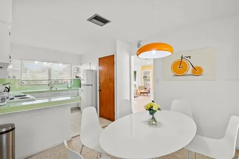 2473 Davis Boulevard Sarasota FL 34237