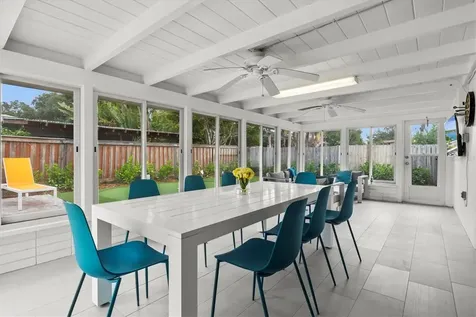 2473 Davis Boulevard Sarasota FL 34237