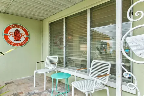 2473 Davis Boulevard Sarasota FL 34237