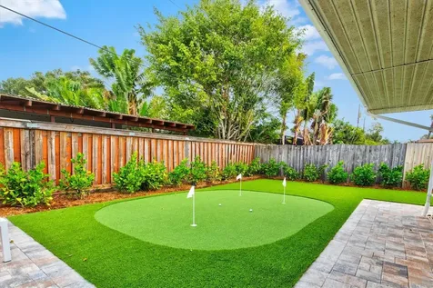 2473 Davis Boulevard Sarasota FL 34237