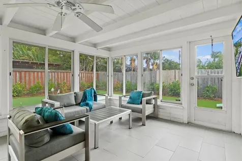2473 Davis Boulevard Sarasota FL 34237