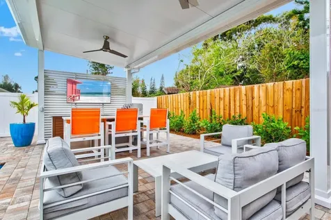 2473 Davis Boulevard Sarasota FL 34237