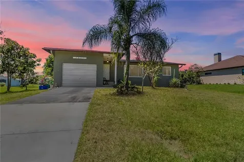 2821 Wisteria Place Punta Gorda FL 33950