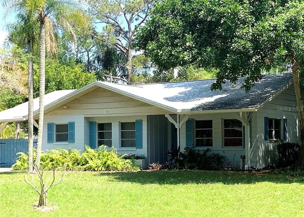 1004 22nd Avenue W Palmetto FL 34221