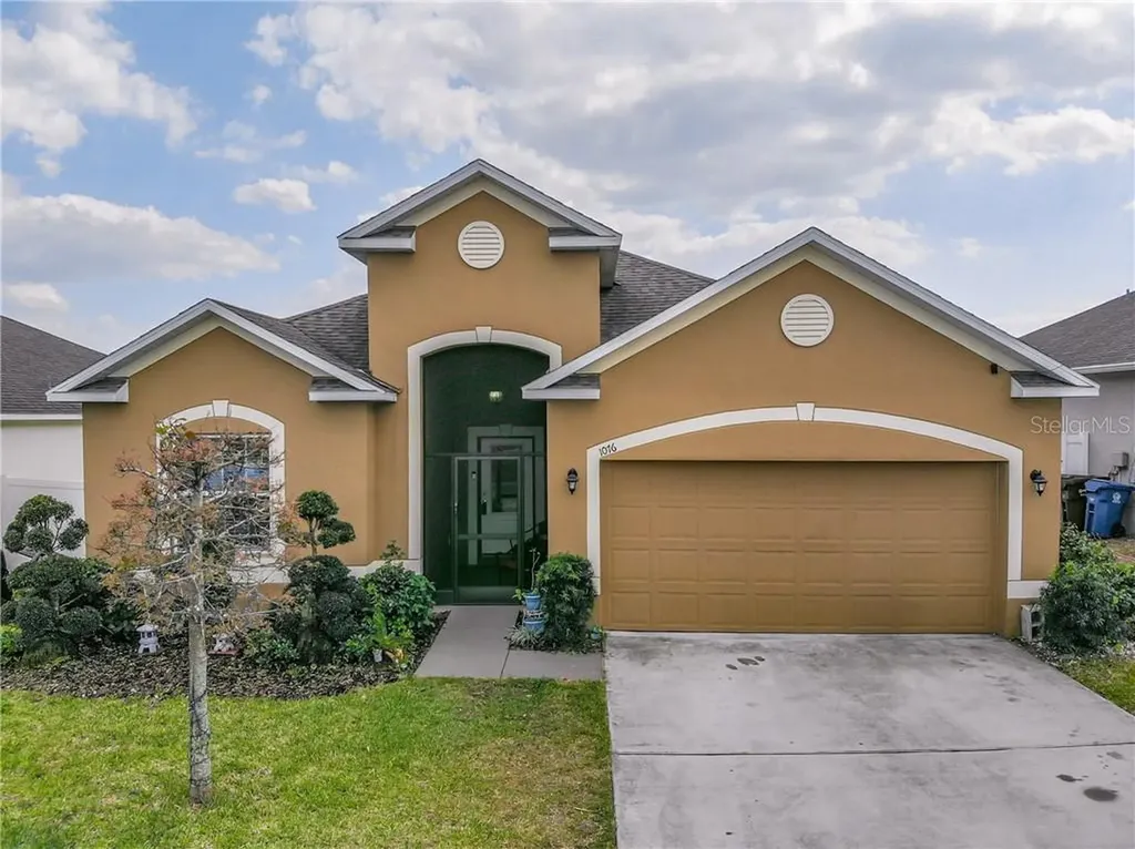1076 Suffragette Circle Haines City FL 33844