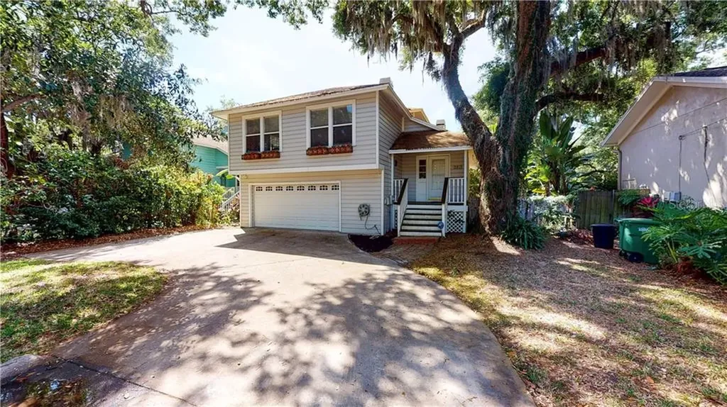 2608 W Wyoming Avenue Tampa FL 33611