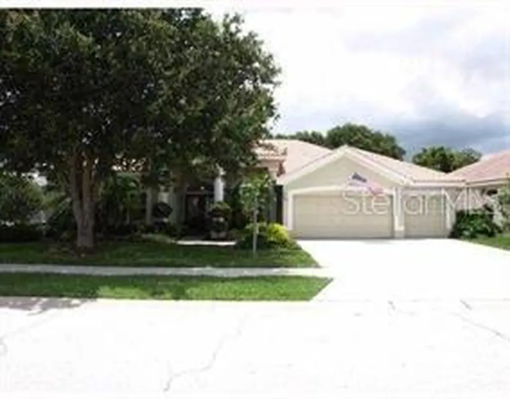 206 Hancock Court Safety Harbor FL 34695