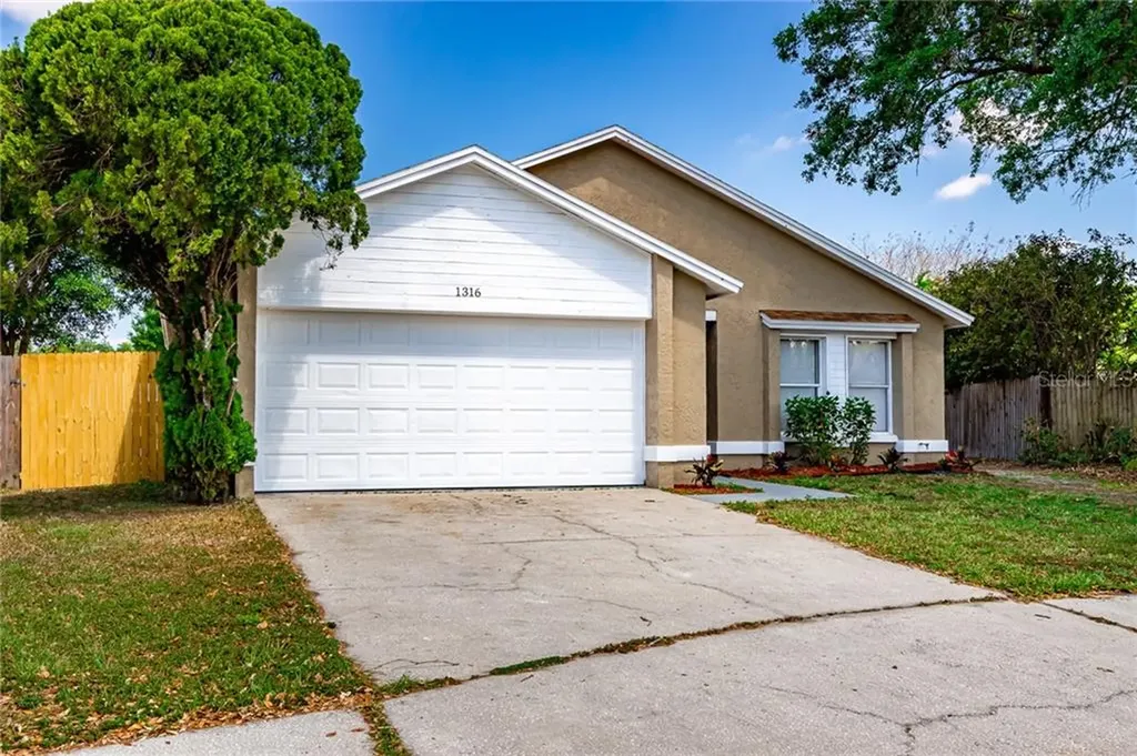 1316 Keel Place Valrico FL 33594