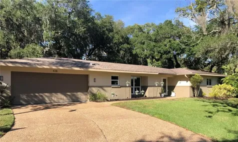 428 Whispering Oaks Court Sarasota FL 34232