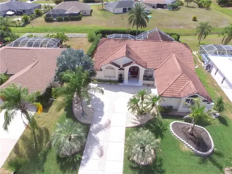 27446 Tierra Del Fuego Circle Punta Gorda FL 33983