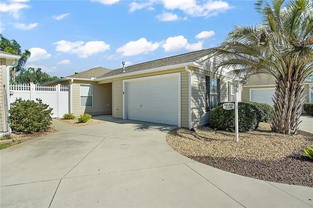 2338 Camden Terrace The Villages FL 32162
