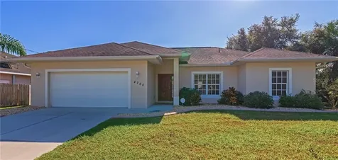 4760 Schrader Street North Port FL 34286