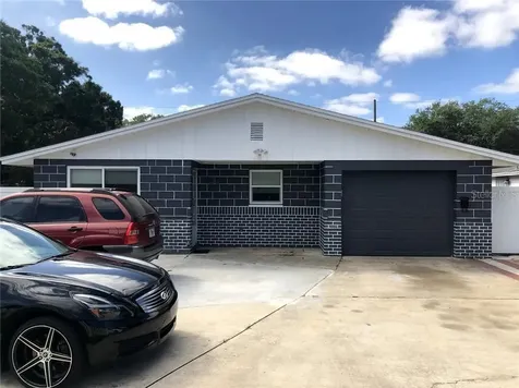 2688 62nd Avenue N St Petersburg FL 33702