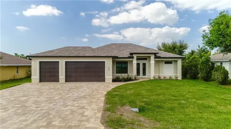 923 SE 6th Street Cape Coral FL 33990
