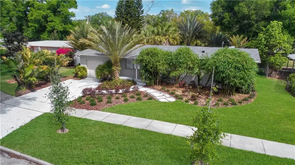 2925 Clemwood Street Orlando FL 32803