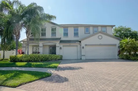 9050 Sugar Loaf Way Seminole FL 33776