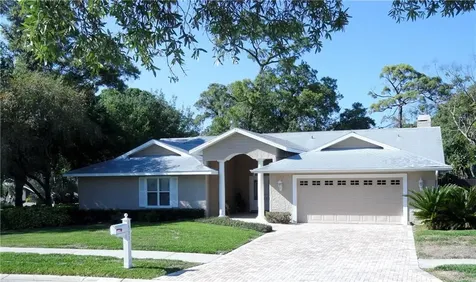 1391 Indian Trail S Palm Harbor FL 34683