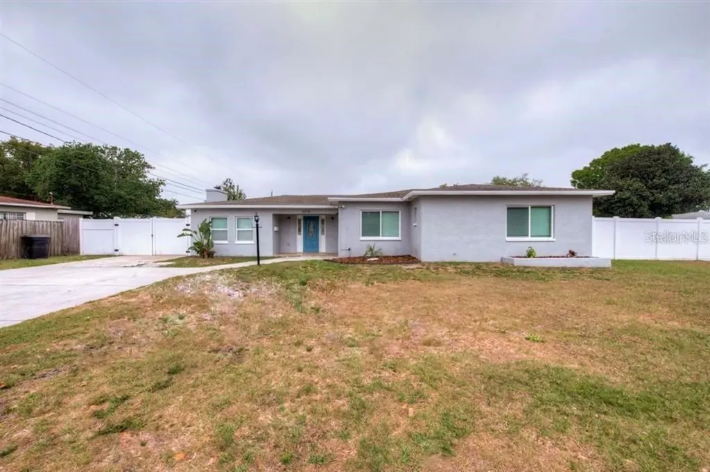 2378 37th Street N St Petersburg FL 33713