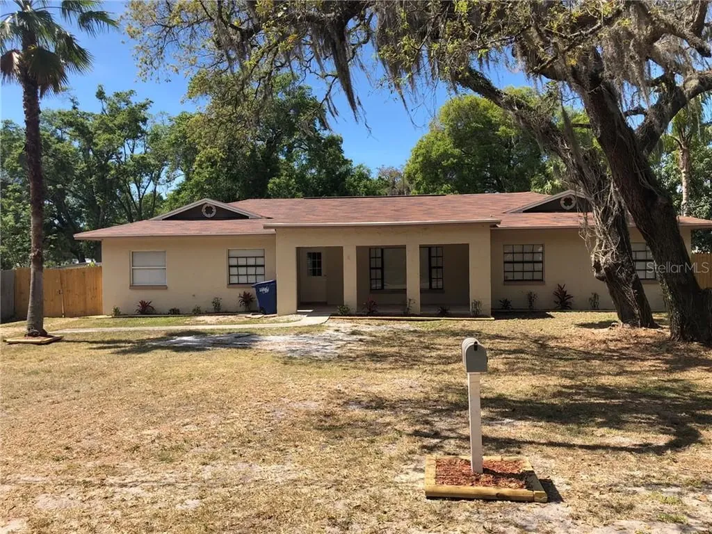 5714 N 47th Street Tampa FL 33610
