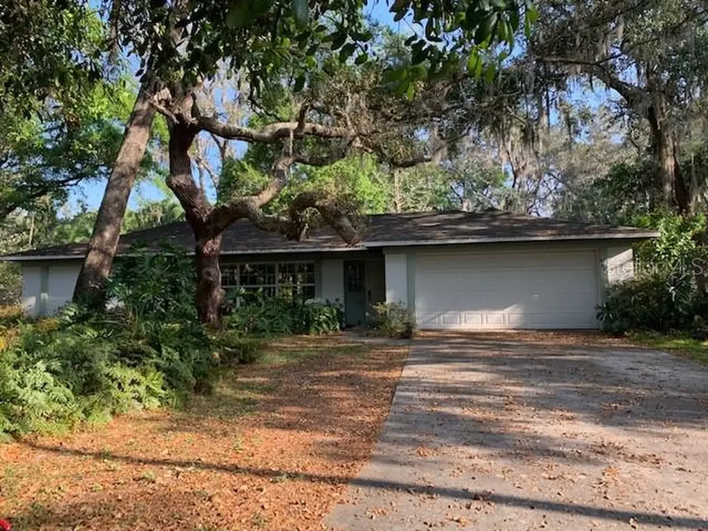 6624 Glencoe Drive Temple Terrace FL 33617