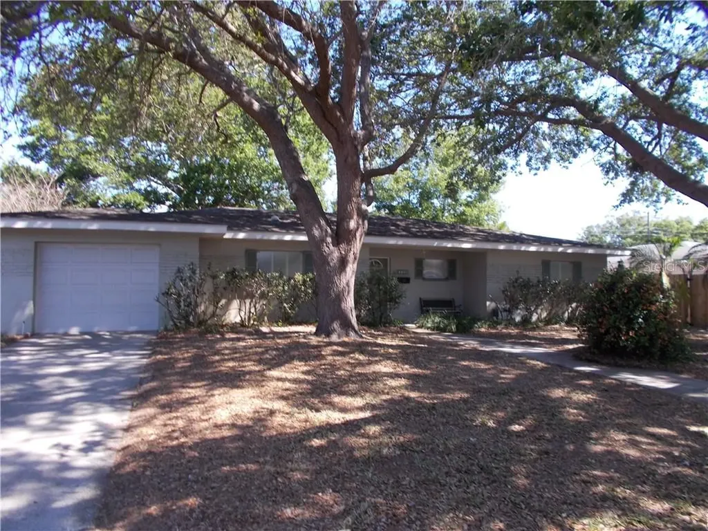 4401 36th Avenue N St Petersburg FL 33713