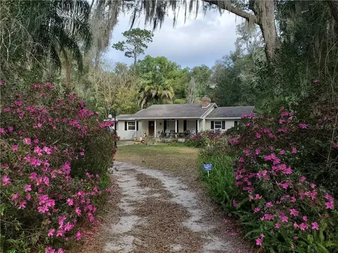 513 N Boston Avenue Deland FL 32724