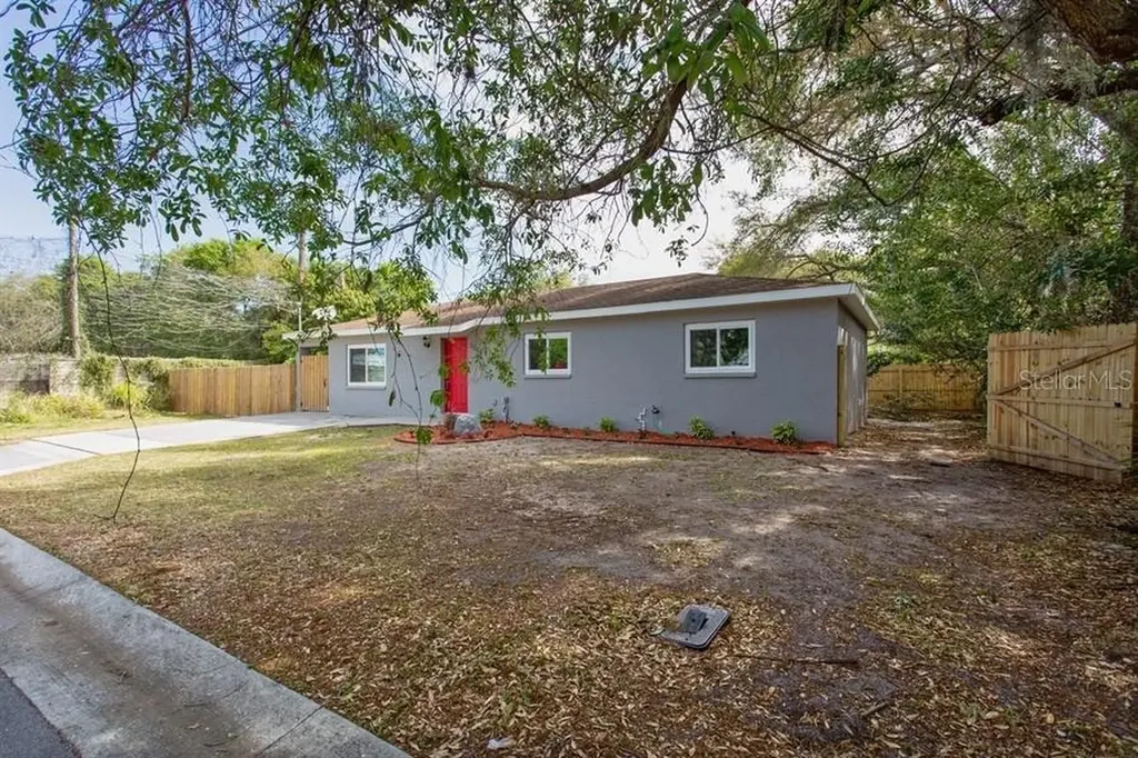 3066 31st Way Sarasota FL 34234