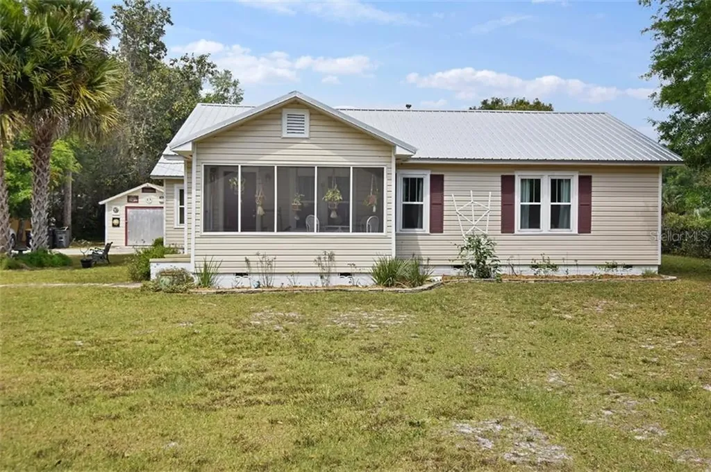457 E French Avenue Orange City FL 32763