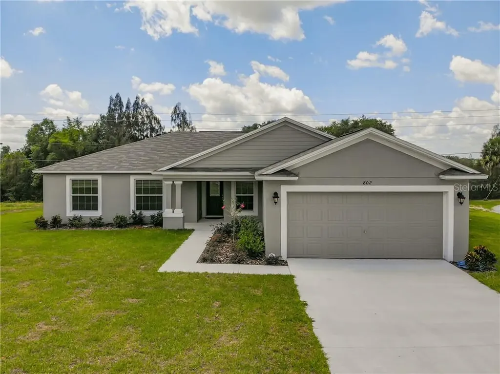 802 Wildabon Avenue Lake Wales FL 33853