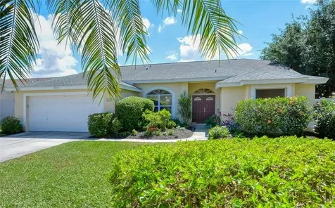 4593 Dover Street Circle E Bradenton FL 34203